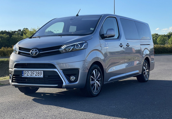 Toyota Proace Verso Long 8-9 osobowe
